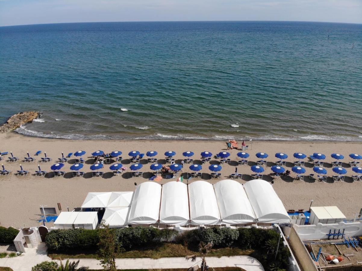 Relais Casa Moresca تيراتشينا المظهر الخارجي الصورة